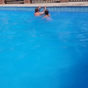 Meet your Posher, Devin